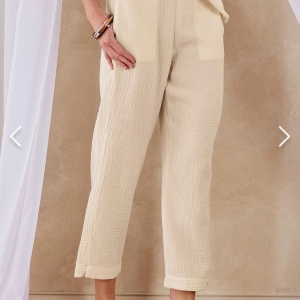 NEW WITH TAGS. Beach Bound Pull On Gauze Crop Pants. SIZE XL (18) Color: Ecru